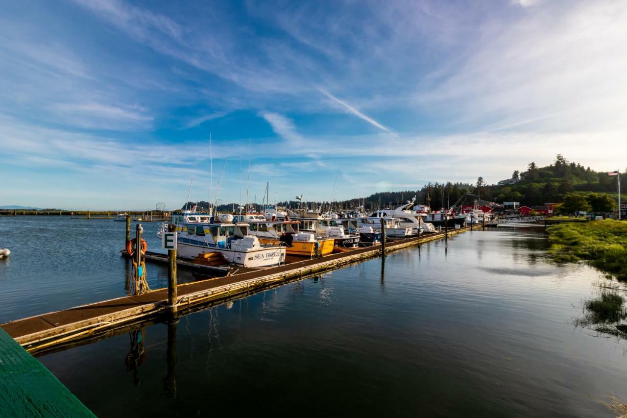 At The Helm Hotel Ilwaco Luaran gambar